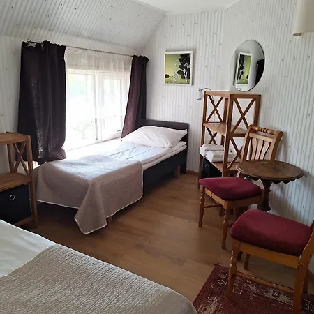 Kraavi Guest Hostel Kuressaare Exterior foto
