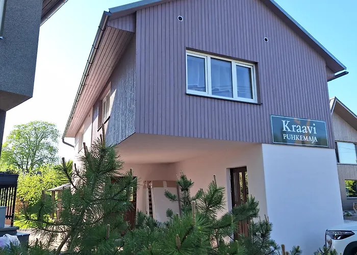 Kraavi Guest Hostel